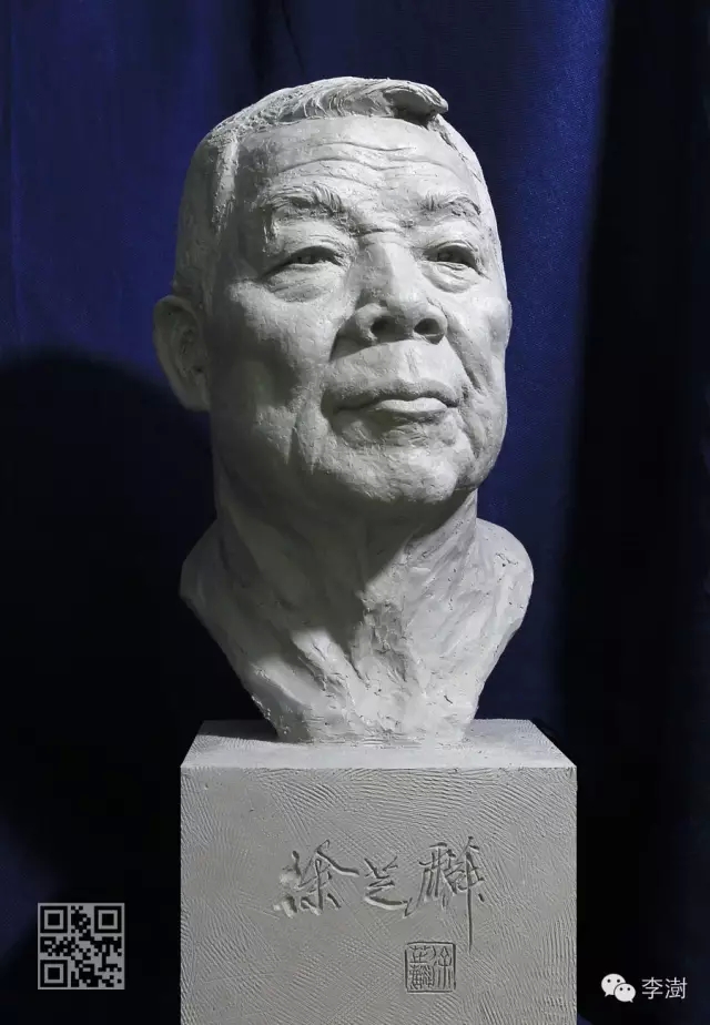 徐芝麟头像，雕塑作者李澍3